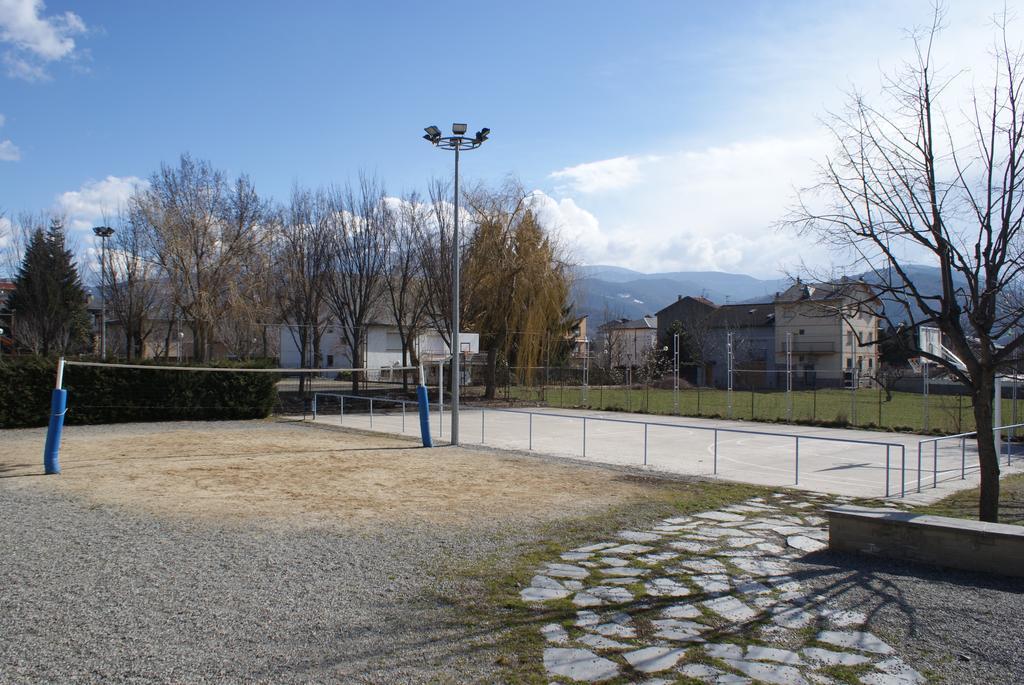 La Seu D'Urgell Xanascat Hostel Exterior photo