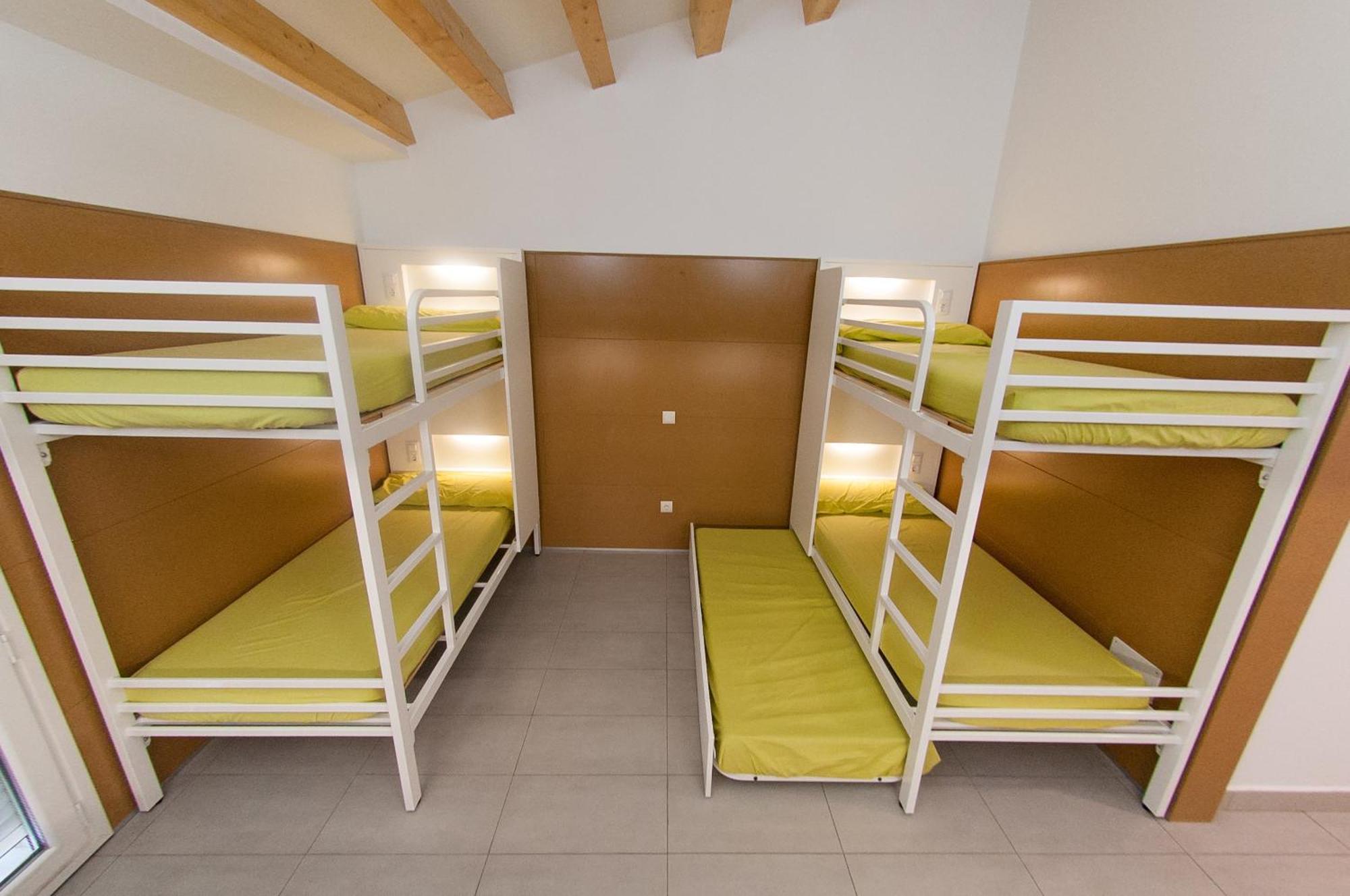 La Seu D'Urgell Xanascat Hostel Room photo